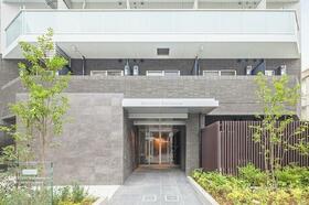 4/4 エントランス