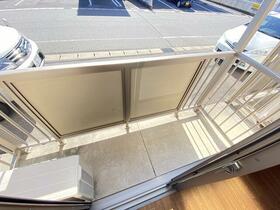 13/16 バルコニー