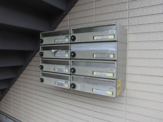 17/25 エントランス