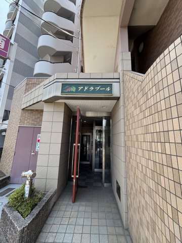 3/3 エントランス