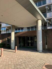 2/2 エントランス