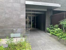 2/3 エントランス