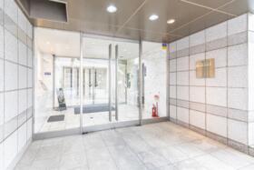 4/4 エントランス