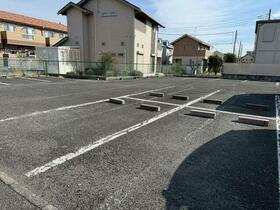 3/3 駐車場