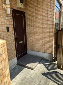 8/8 エントランス