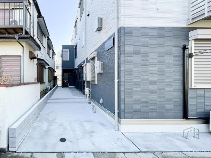 17/19 エントランス