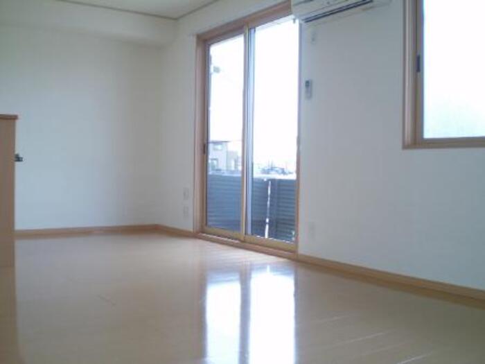 3/7 リビング/ダイニング