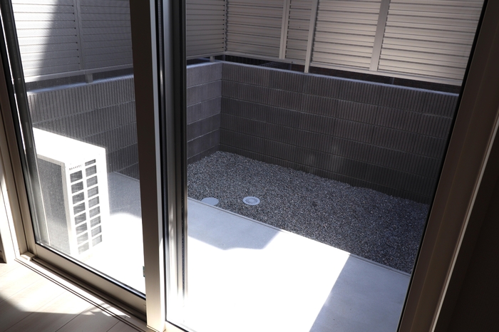 14/22 バルコニー