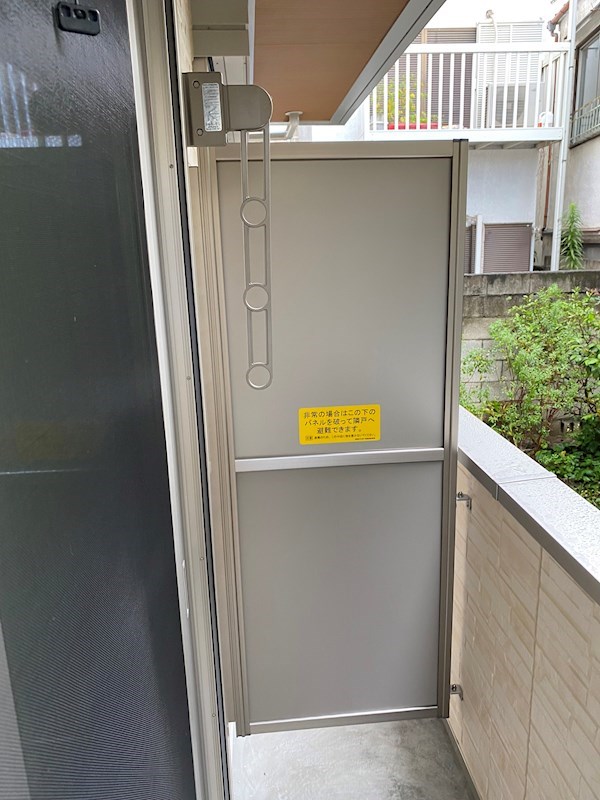 16/23 バルコニー