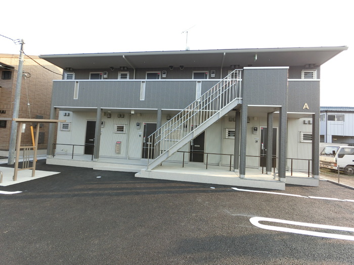 2/4 エントランス