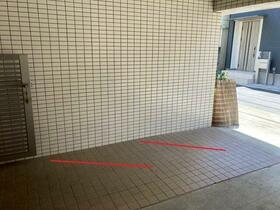 3/3 エントランス