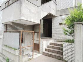 2/2 エントランス