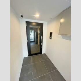 14/14 エントランス