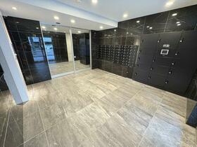 3/3 エントランス