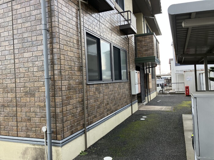 17/18 エントランス