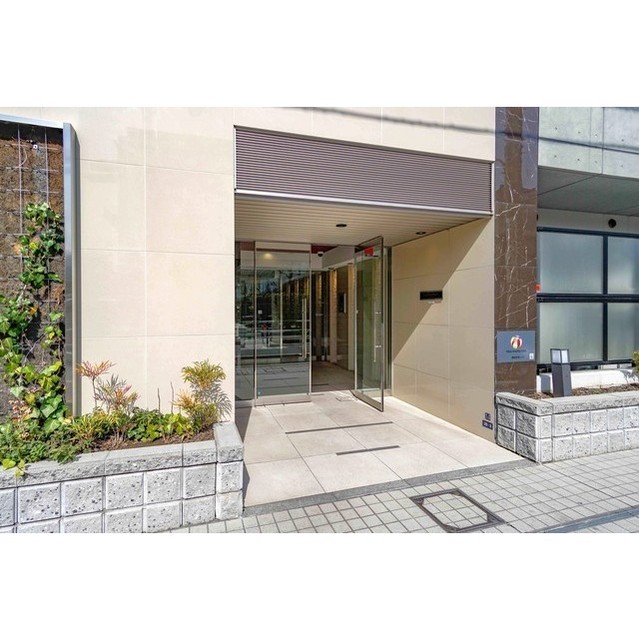 4/6 エントランス