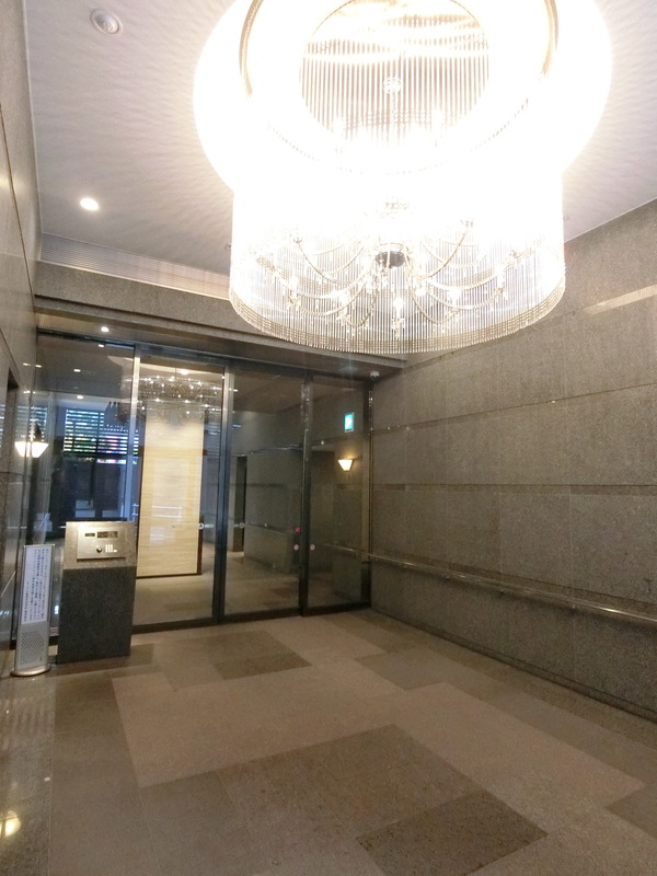 3/6 エントランス