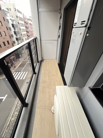 19/30 バルコニー