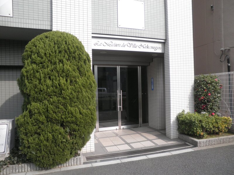 4/4 エントランス