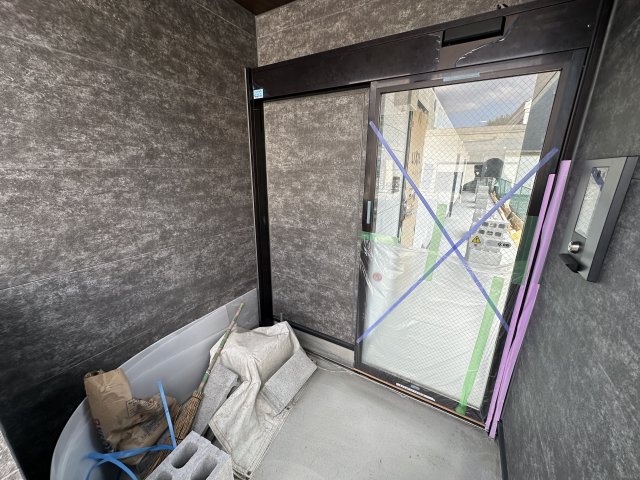 17/17 エントランス