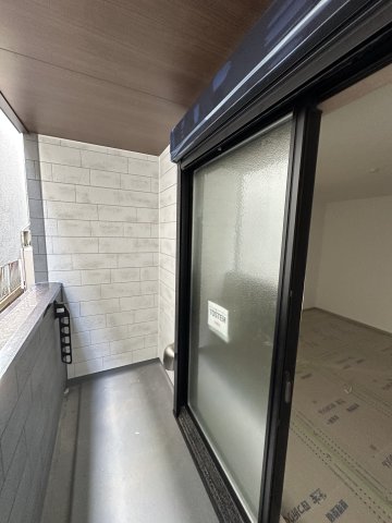 13/17 バルコニー