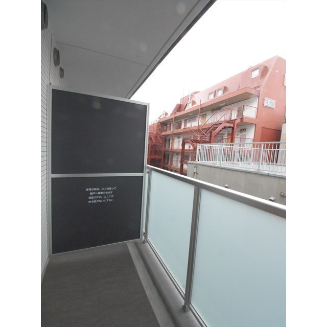 13/28 バルコニー