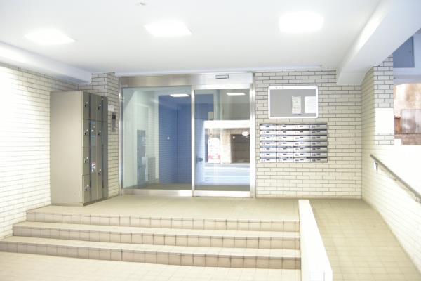 2/11 エントランス