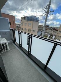 13/16 バルコニー