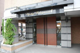 3/3 エントランス