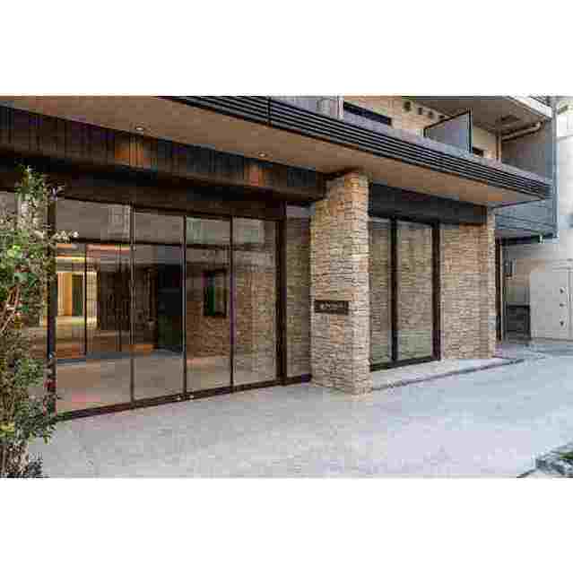 17/17 エントランス