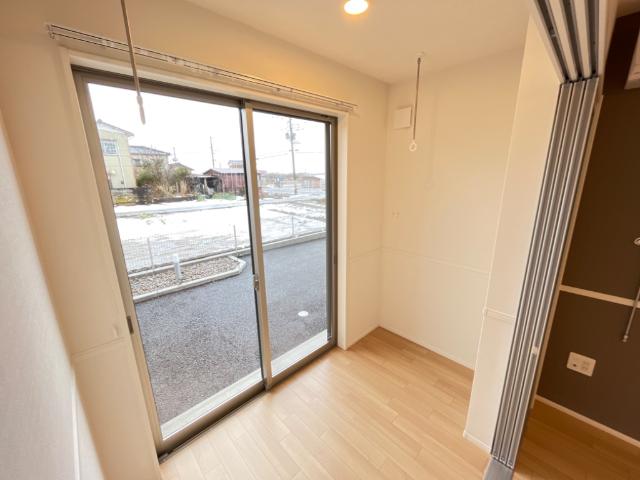 20/30 バルコニー