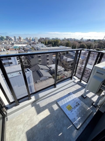 16/23 バルコニー