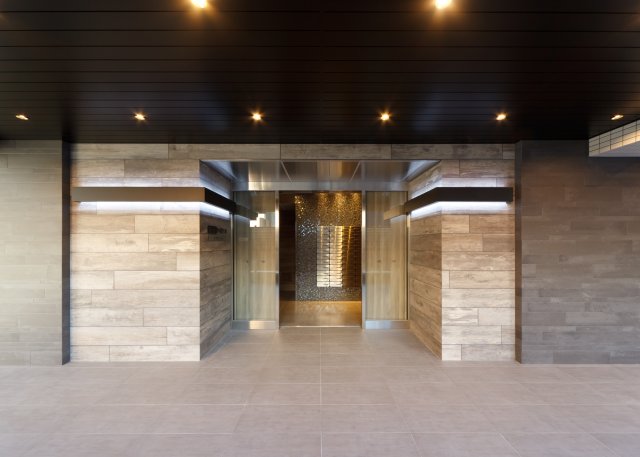 13/21 エントランス