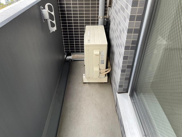 13/16 バルコニー