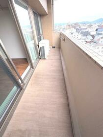 13/16 バルコニー