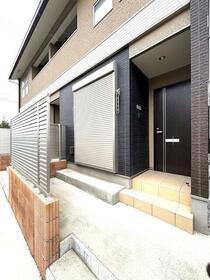 16/16 エントランス