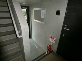 2/3 エントランス