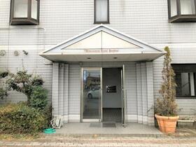 2/3 エントランス