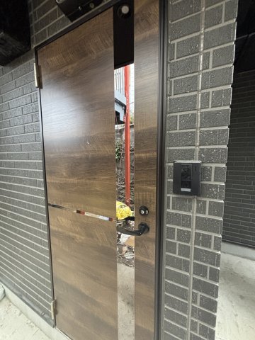 2/5 エントランス