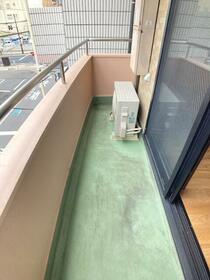 13/16 バルコニー