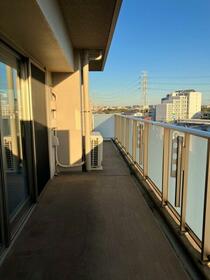 13/16 バルコニー