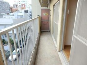 13/16 バルコニー
