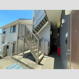 2/3 エントランス