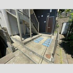 3/3 エントランス