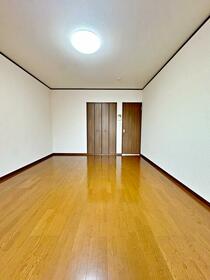 4/16 リビング/ダイニング