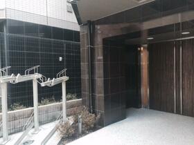 3/3 エントランス