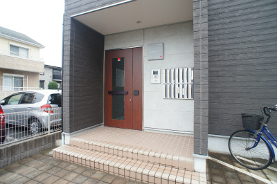 15/15 エントランス