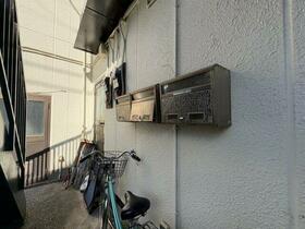 2/2 エントランス