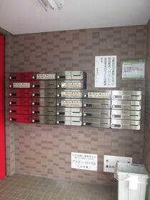 15/15 エントランス