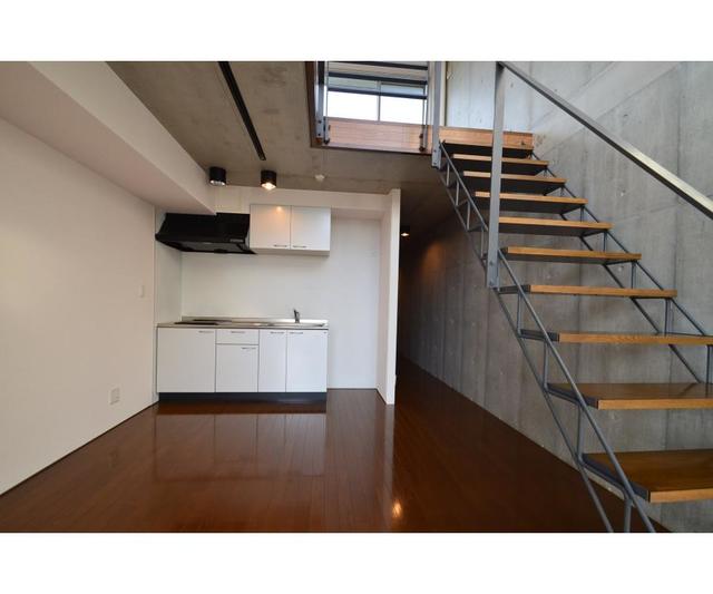 13/29 リビング/ダイニング